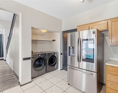 1001 Misty Rose Avenue - Photo Thumbnail 22