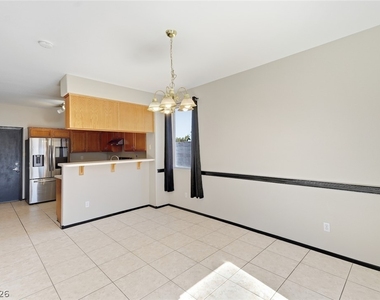 1001 Misty Rose Avenue - Photo Thumbnail 12