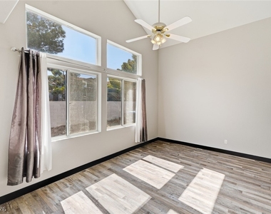 1001 Misty Rose Avenue - Photo Thumbnail 8