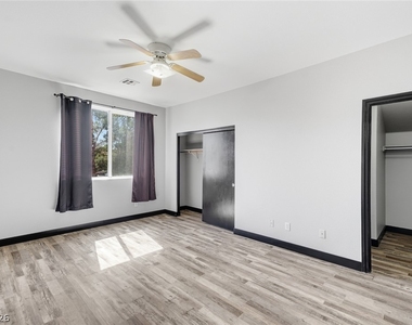 1001 Misty Rose Avenue - Photo Thumbnail 31