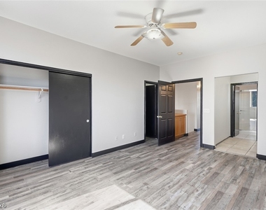 1001 Misty Rose Avenue - Photo Thumbnail 32