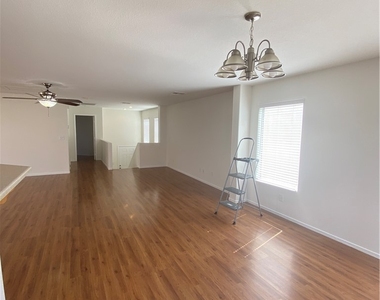11661 Stivali Street - Photo Thumbnail 18