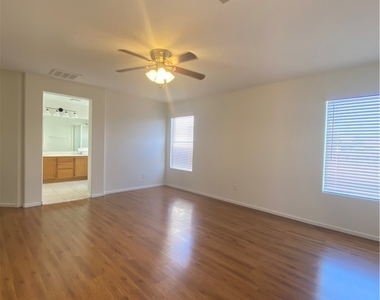 11661 Stivali Street - Photo Thumbnail 22
