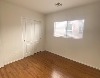 11661 Stivali Street - Photo Thumbnail 8