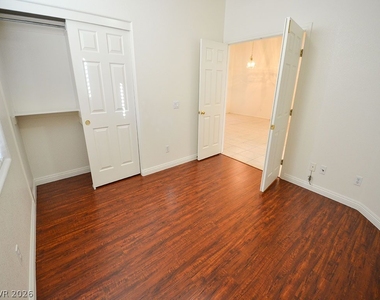 10325 Whispy Willow Way - Photo Thumbnail 6