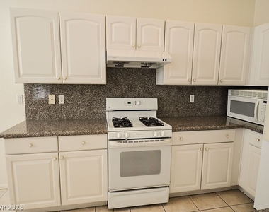 10325 Whispy Willow Way - Photo Thumbnail 10