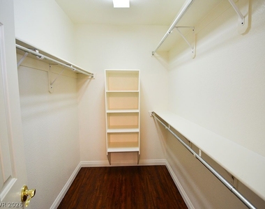 10325 Whispy Willow Way - Photo Thumbnail 9