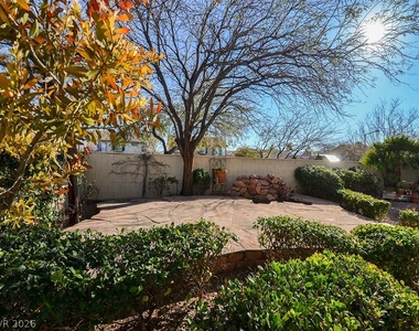 10325 Whispy Willow Way - Photo Thumbnail 11