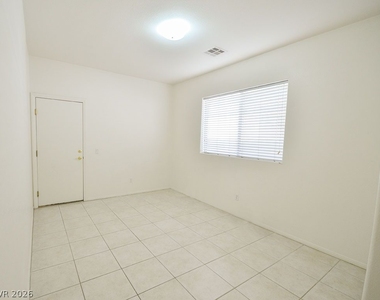10325 Whispy Willow Way - Photo Thumbnail 8