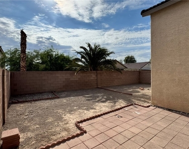 3838 Sorrowing Sparrow Court - Photo Thumbnail 21