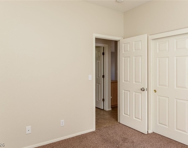 7833 Pinnochio Avenue - Photo Thumbnail 14