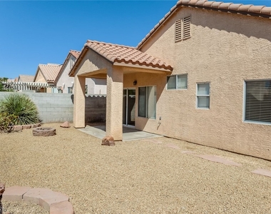 7833 Pinnochio Avenue - Photo Thumbnail 18