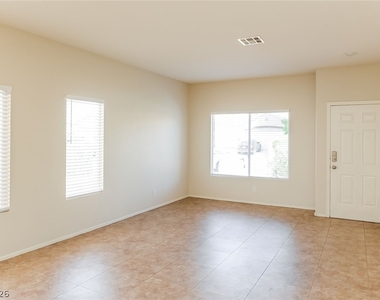 7833 Pinnochio Avenue - Photo Thumbnail 3