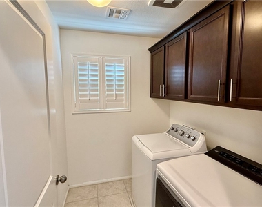 2126 Mystic Wave Road - Photo Thumbnail 7