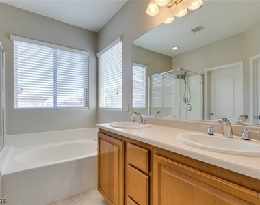 9341 Colorful Rainbow Avenue - Photo Thumbnail 38