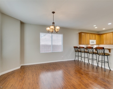 9341 Colorful Rainbow Avenue - Photo Thumbnail 14
