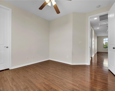 11631 Suburban Road - Photo Thumbnail 35