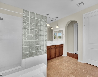 11631 Suburban Road - Photo Thumbnail 41