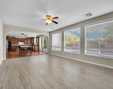 11631 Suburban Road - Photo Thumbnail 9