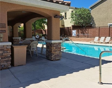9297 Indian Cane Avenue - Photo Thumbnail 11