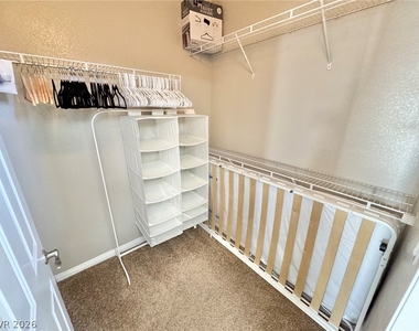 9303 Gilcrease Avenue - Photo Thumbnail 8