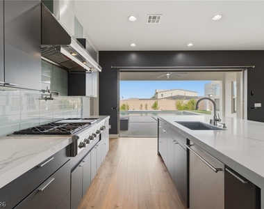 8380 Mojave Creek Court - Photo Thumbnail 20