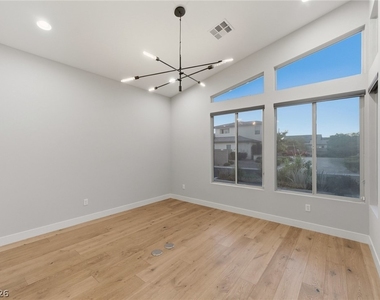 8380 Mojave Creek Court - Photo Thumbnail 35