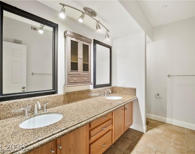830 Carnegie Street - Photo Thumbnail 10