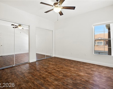 830 Carnegie Street - Photo Thumbnail 12