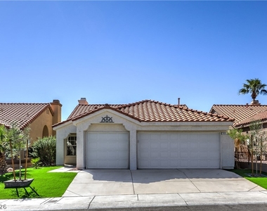 7633 Prairie Corners Drive - Photo Thumbnail 32