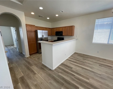 10834 Palliser Bay Drive - Photo Thumbnail 6