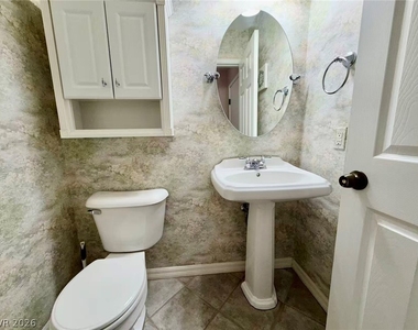 3937 Copperhead Hills Street - Photo Thumbnail 7