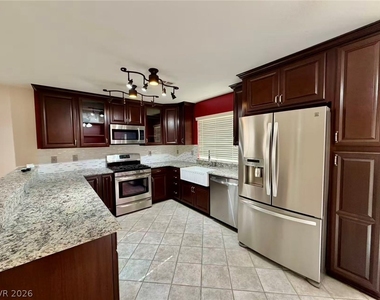 3937 Copperhead Hills Street - Photo Thumbnail 6