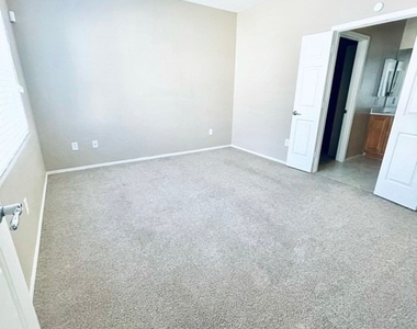 2360 Mystic Star Street - Photo Thumbnail 17