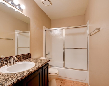 5257 Crooked Valley Drive - Photo Thumbnail 13