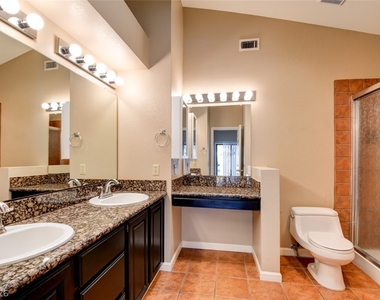 5257 Crooked Valley Drive - Photo Thumbnail 12