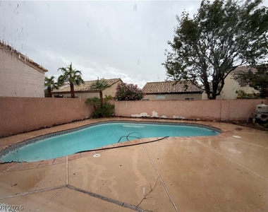 8312 Donatello Court - Photo Thumbnail 10