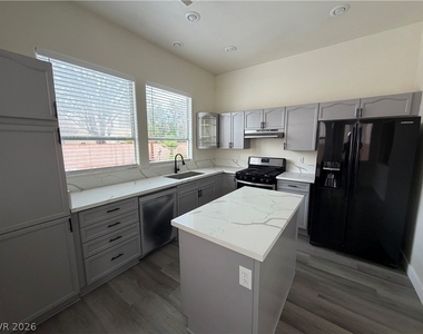 8312 Donatello Court - Photo Thumbnail 20