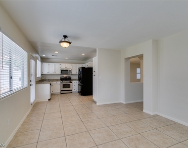 9341 Jumpin Juniper Avenue - Photo Thumbnail 21