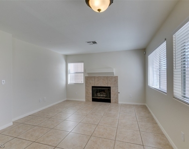 9341 Jumpin Juniper Avenue - Photo Thumbnail 18