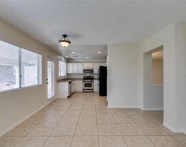 9341 Jumpin Juniper Avenue - Photo Thumbnail 22