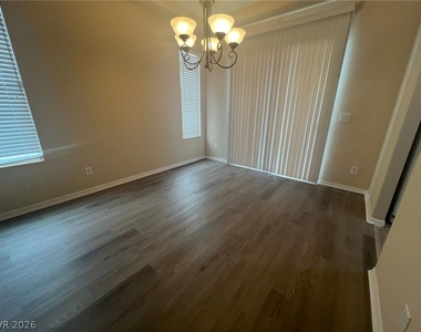 5113 Ackaburg Court - Photo Thumbnail 10