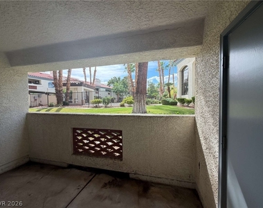 8455 W Sahara Avenue - Photo Thumbnail 8