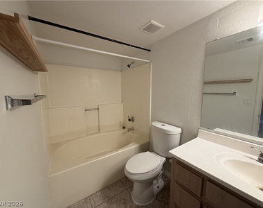 8455 W Sahara Avenue - Photo Thumbnail 6