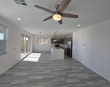 8922 Wallner Street - Photo Thumbnail 8