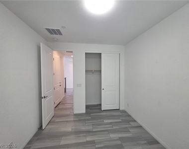 8922 Wallner Street - Photo Thumbnail 15