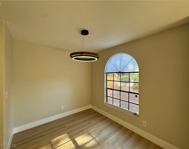 2964 Juniper Hills Boulevard - Photo Thumbnail 9