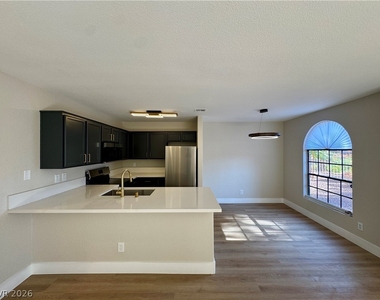 2964 Juniper Hills Boulevard - Photo Thumbnail 5