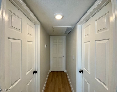 2964 Juniper Hills Boulevard - Photo Thumbnail 10
