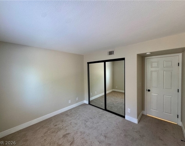 2964 Juniper Hills Boulevard - Photo Thumbnail 17